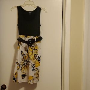 NWT: BCX Belted
